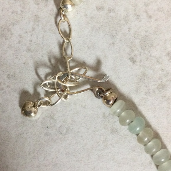 Lime green pendant bead necklace - Picture 6 of 7